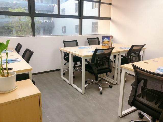 湖南亚克力视窗防护镜片推广